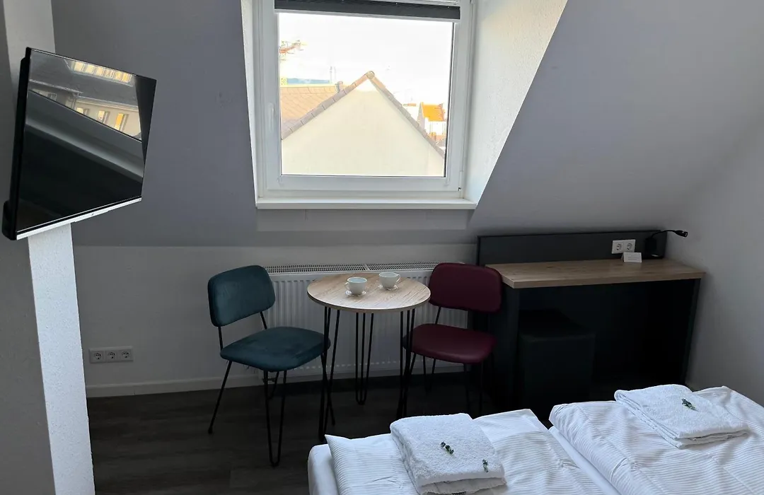 Royale Apartaments Central City Cologne-1